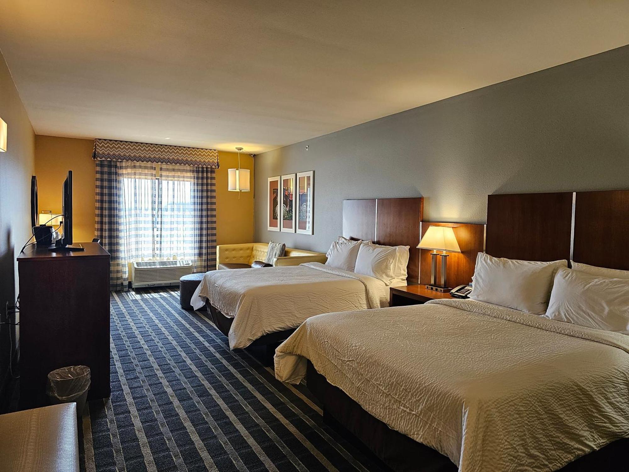 Holiday Inn Express & Suites Perry-National Fairground Area By Ihg Exterior foto